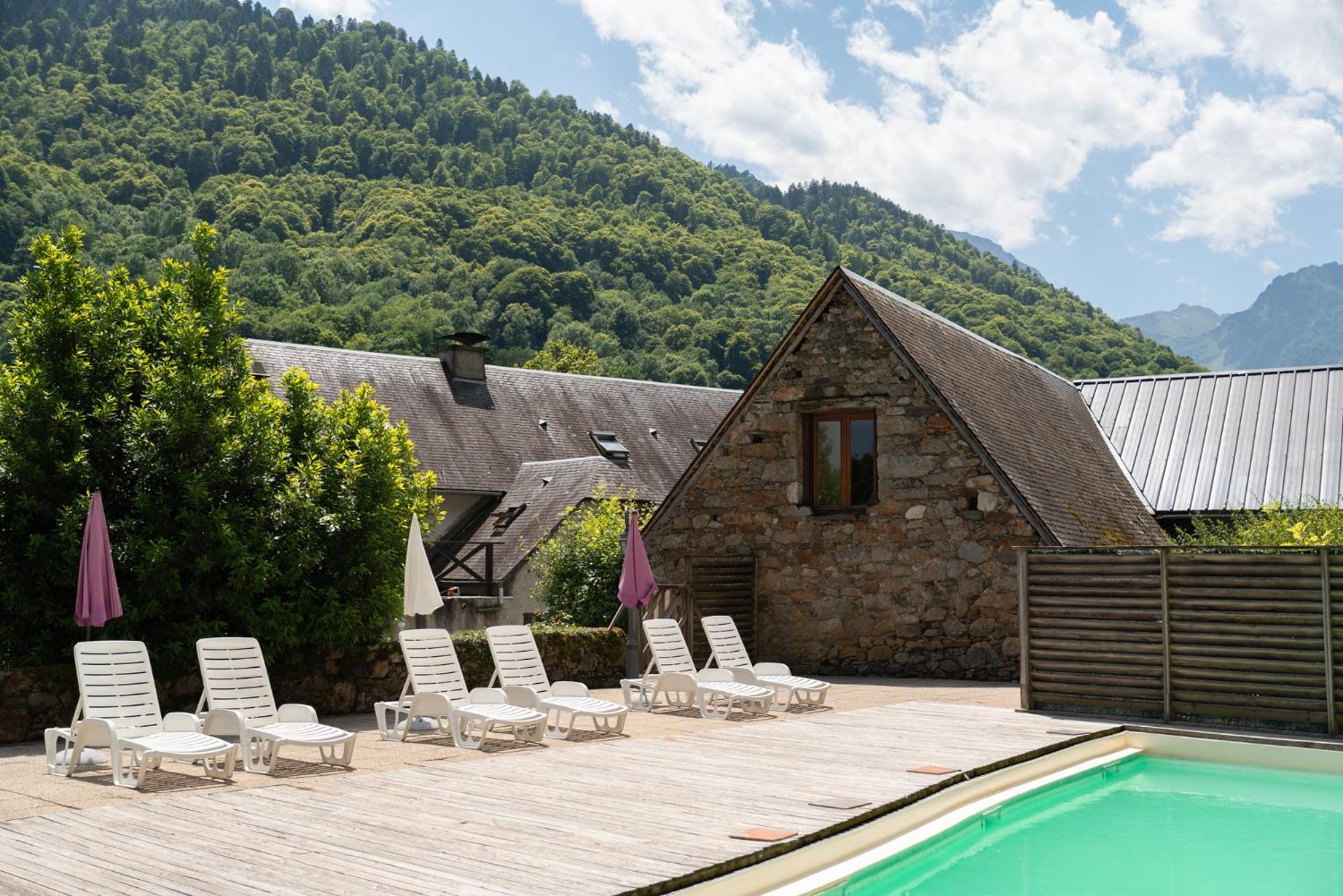 Domaine De Ramonjuan Hotel Bagneres-de-Bigorre Luaran gambar