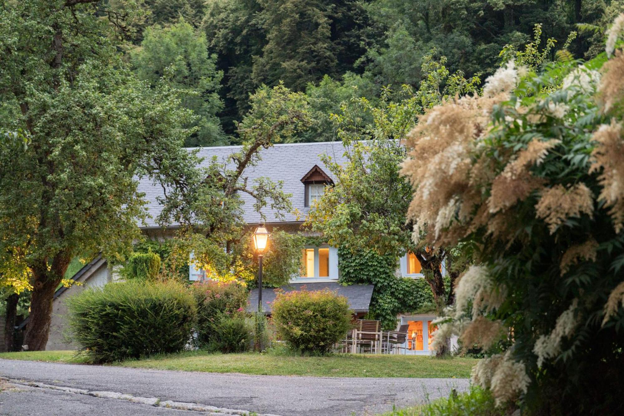 Domaine De Ramonjuan Hotel Bagneres-de-Bigorre Luaran gambar