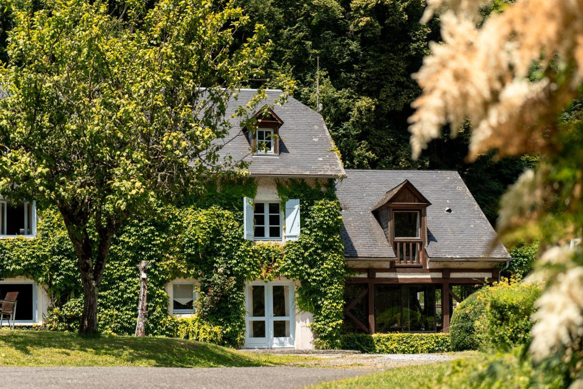 Domaine De Ramonjuan Hotel Bagneres-de-Bigorre Luaran gambar