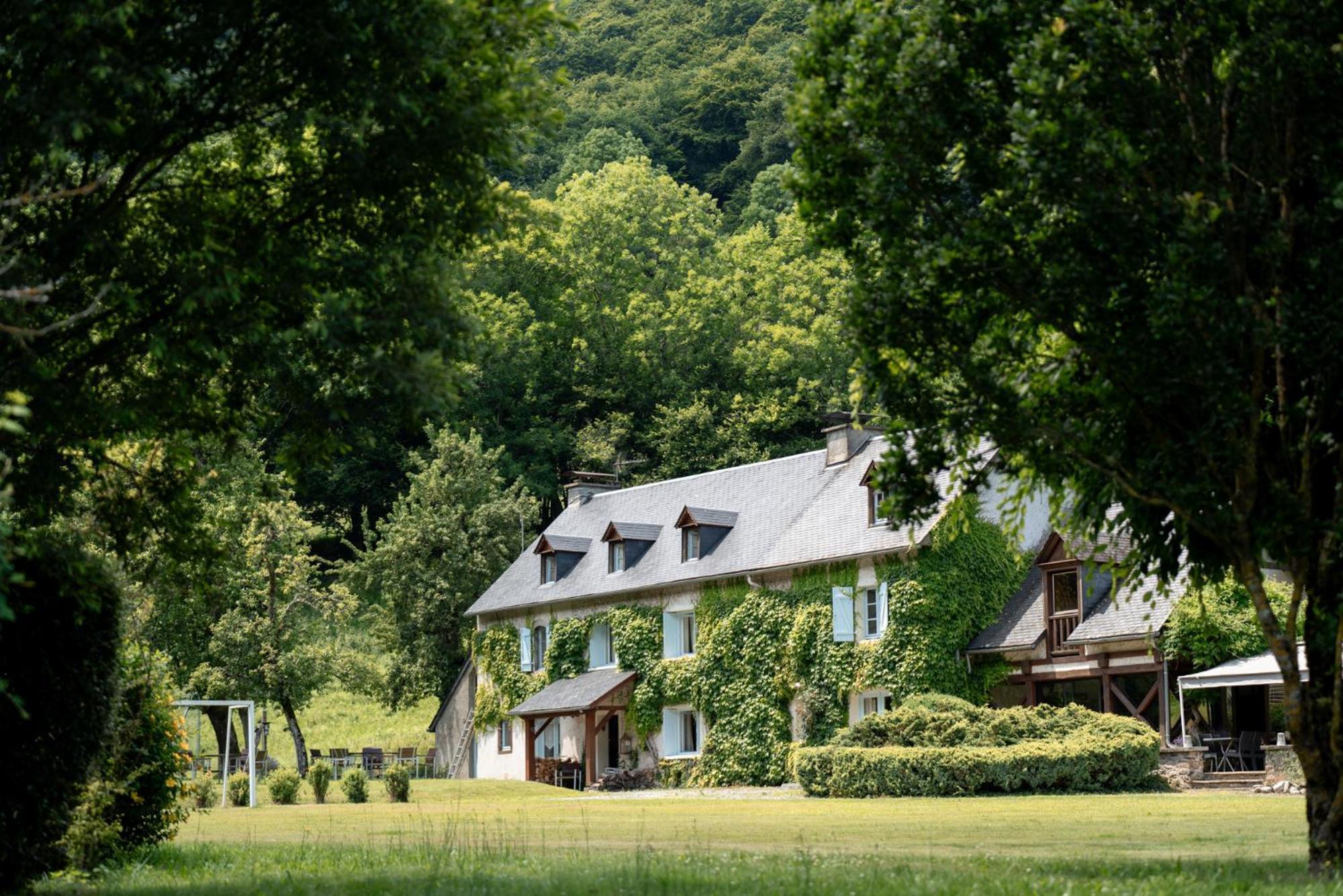 Domaine De Ramonjuan Hotel Bagneres-de-Bigorre Luaran gambar